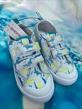 NWT Kids size 11 Alligator Print Velcro Sneakers - SHOFORT Brand.